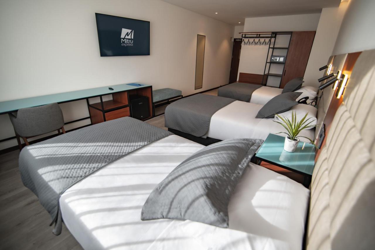 Mitru Express Hotel Ла Пас Екстериор снимка